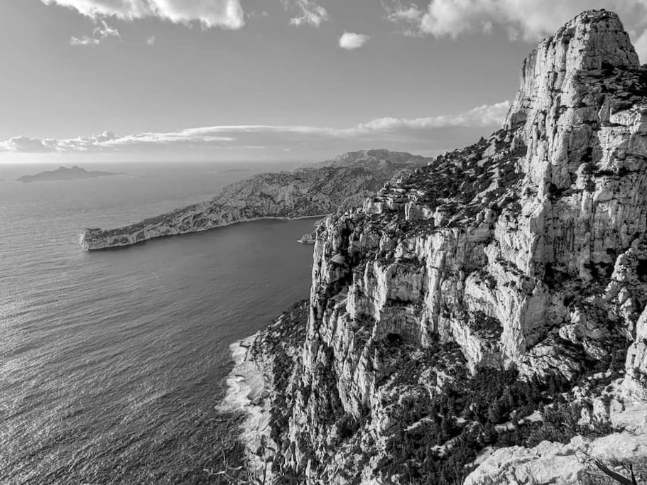 Studio Calanques Pres Du Vieux Port Marseille Ngoại thất bức ảnh